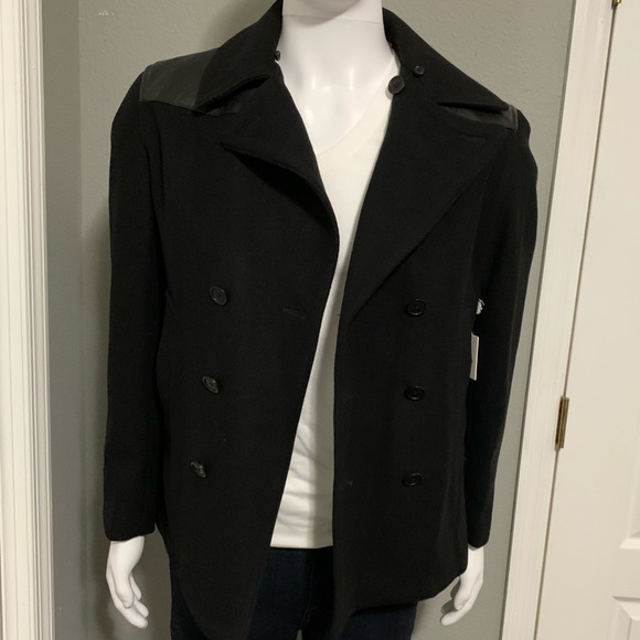 Unique Men’s Fossil Small Black Peacoat - Picture 3 of 6